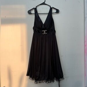 Elegant Black V-Neck Evening Dress with Embellished Waist ruby fox